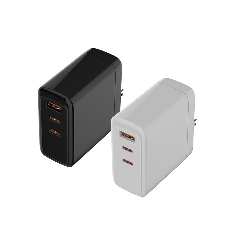 Low Price XZH 45W 60W 65W Wall Charger Usb Multi Port Pps Qc3.0 Portable Fast Travel Charger Adapter on Desk